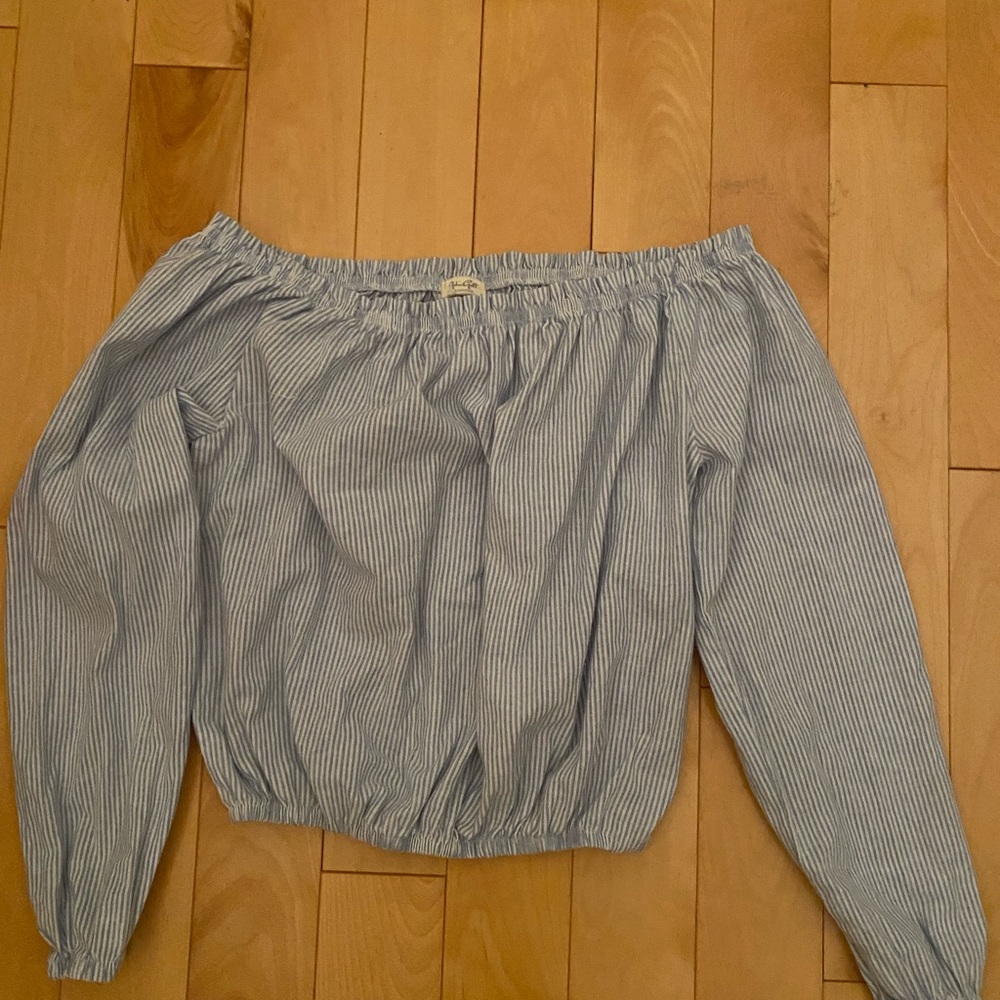 John Galt Off-the-shoulder blouse top.